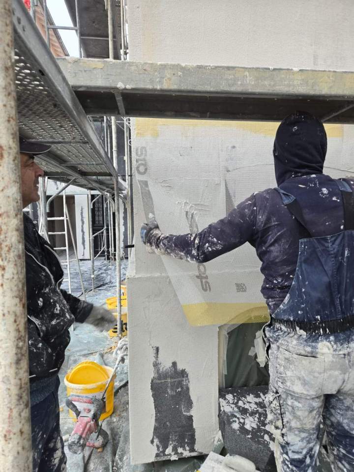 marouflage d'une armature en fibre de verre