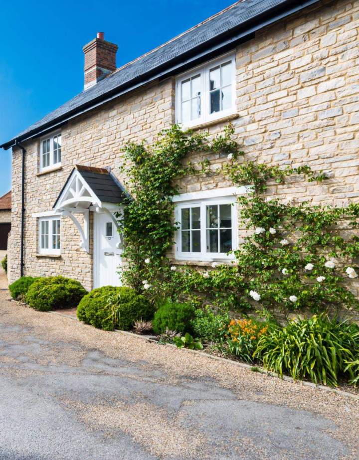 Restauration de façade en pierre Yvelines